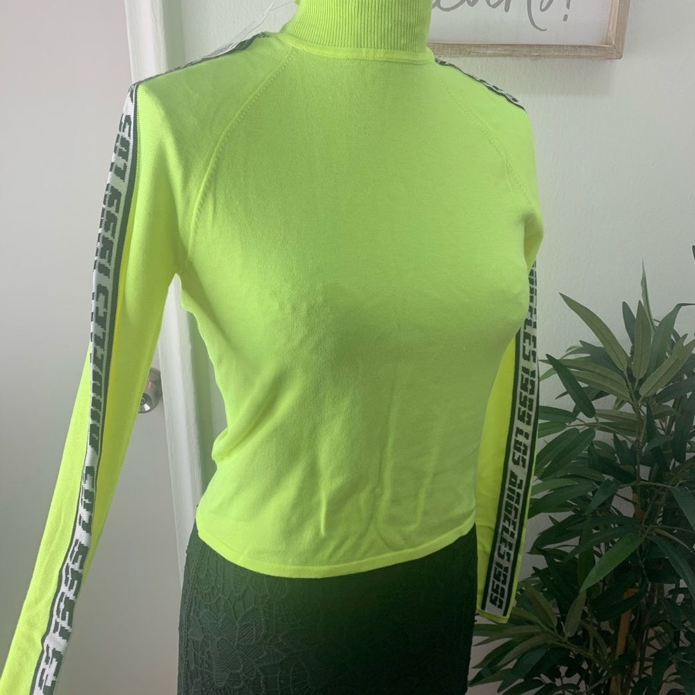 NWT H&M Neon Green top